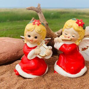 Christmas  giftcraft Vintage Japan Christmas Angel Figurines: Musical Poinsettia
